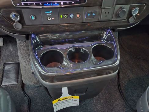 New 2025 GMC Savana 2500 w/ Driver Convenience Package image 22