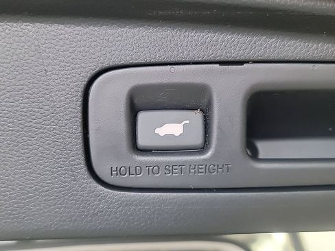 Certified 2025 Honda CR-V EX-L image 8