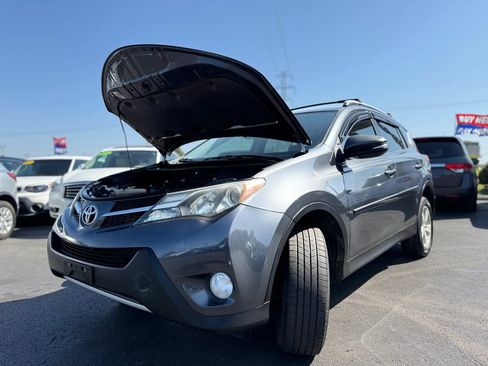 Used 2013 Toyota RAV4 XLE FWD image 8