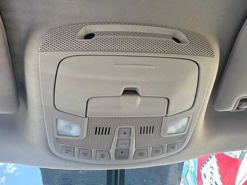 Used 2019 Ford Expedition Max XLT w/ Equipment Group 202A AWD/4WD image 27