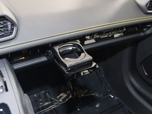 Used 2023 Lamborghini Huracan EVO image 56