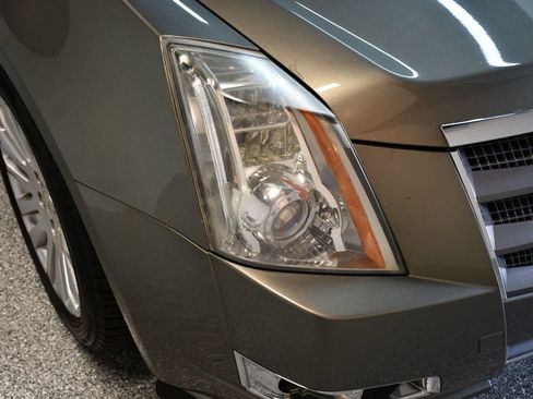 Used 2011 Cadillac CTS Performance RWD image 9
