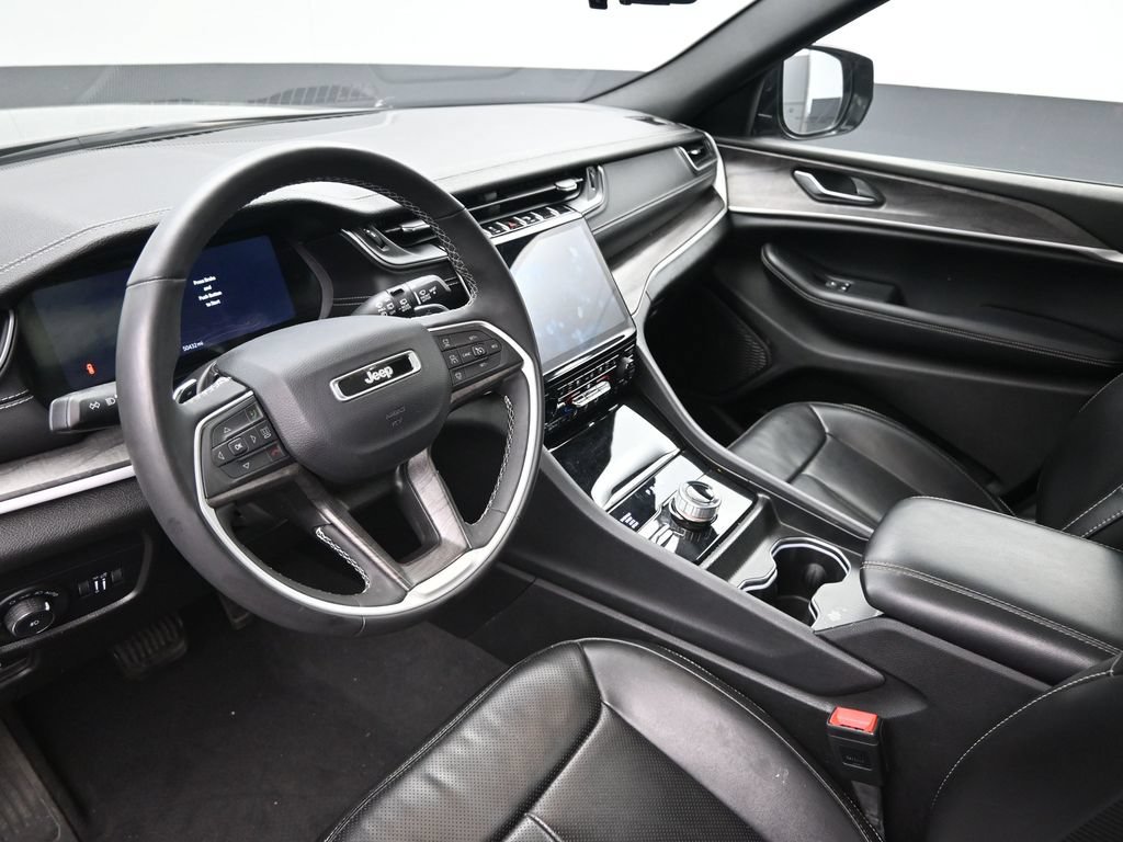 Used 2024 Jeep Grand Cherokee L Limited w/ Luxury Tech Group II AWD/4WD image 20