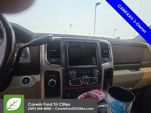 Used 2018 RAM 2500 Laramie w/ Off Road Package AWD/4WD image 4