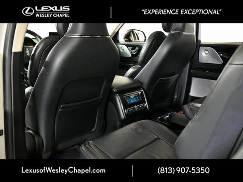 Used 2020 Lincoln Aviator Reserve w/ Equipment Group 202A image 25