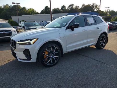 Used 2024 Volvo XC60 T8 Polestar w/ Protection Package Premier AWD/4WD image 3