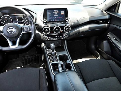 Used 2020 Nissan Sentra SV w/ Electronics Package FWD image 12