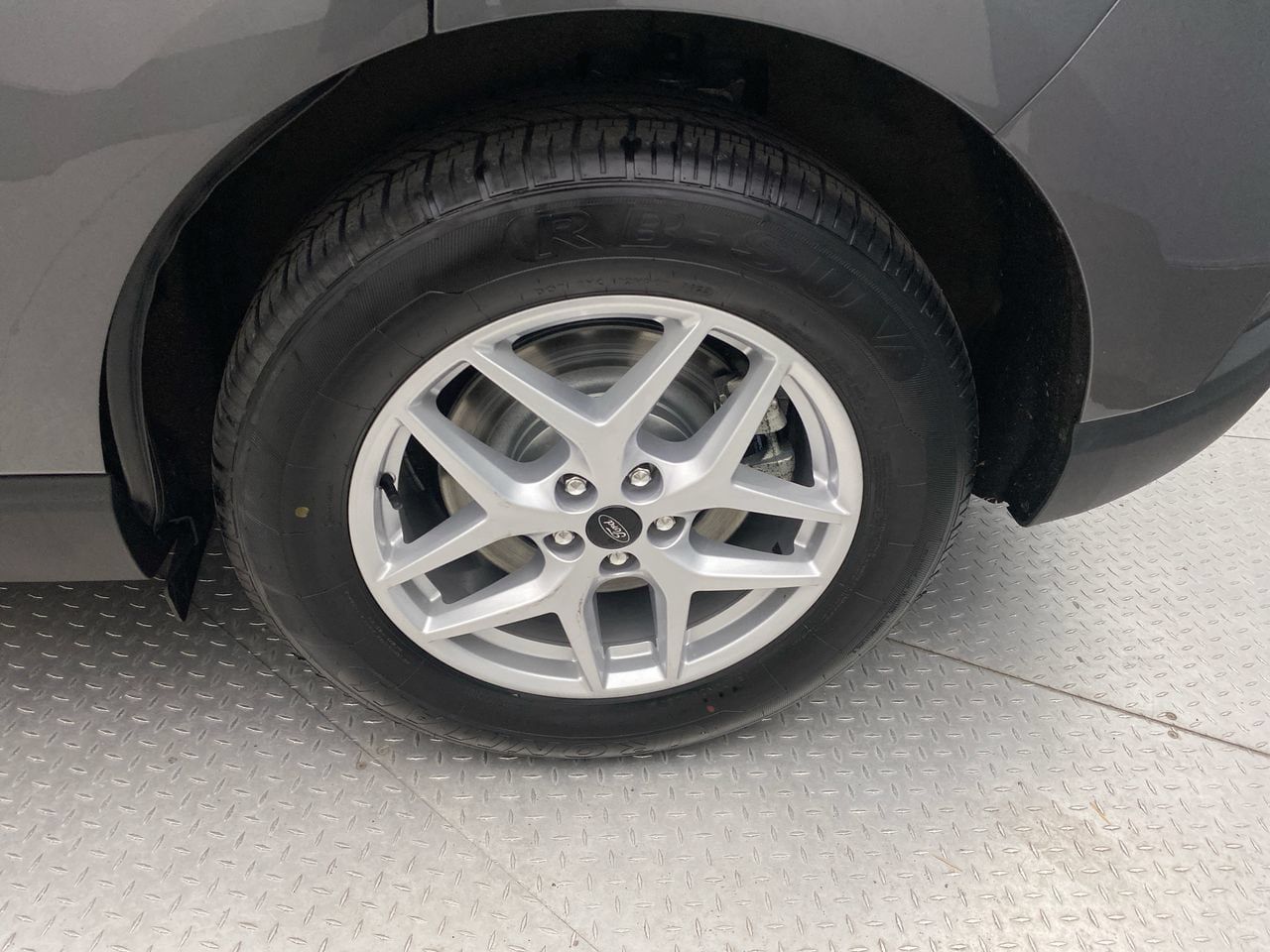 Used 2024 Ford Edge SEL AWD/4WD image 10