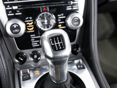 Used 2009 Aston Martin DBS Coupe image 24