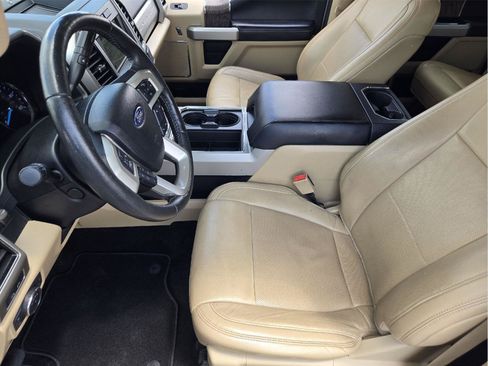 Used 2019 Ford F350 Lariat w/ Lariat Ultimate Package AWD/4WD image 13