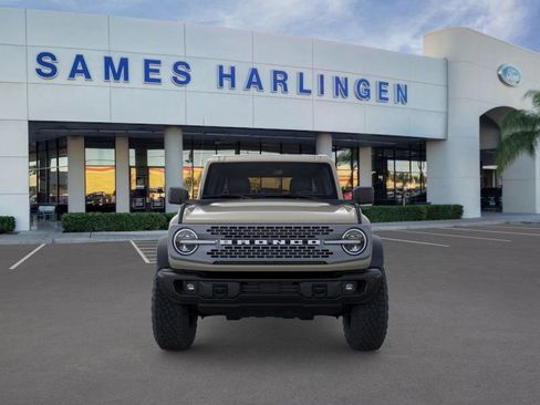 New 2026 Ford Bronco Badlands image 6