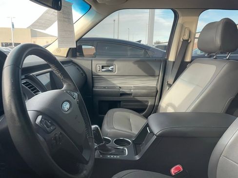 Used 2017 Ford Flex SEL w/ Equipment Group 202A image 9