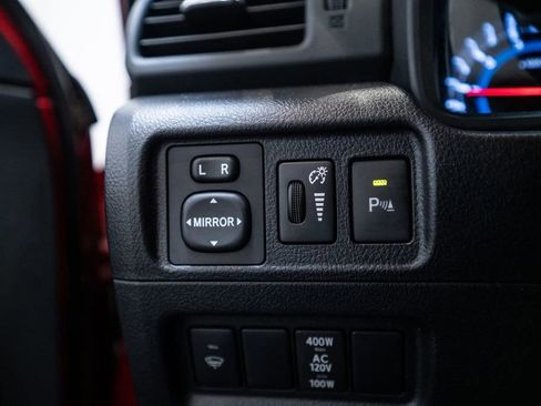 Used 2016 Toyota 4Runner Limited image 24