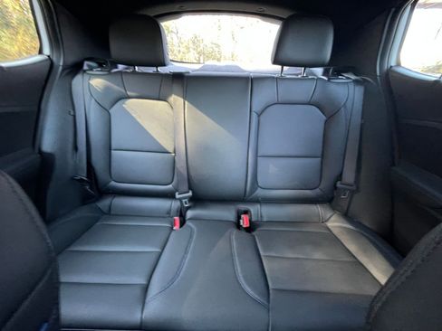 Used 2025 Buick Envista Sport Touring image 34