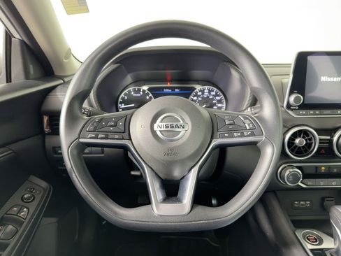 Used 2023 Nissan Sentra SV image 16