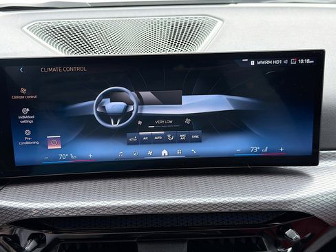 Used 2025 BMW 430i w/ Parking Assistance Package image 35