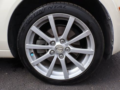 Used 2006 MAZDA MX-5 Miata Sport RWD image 37