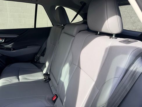 Used 2023 Subaru Outback Limited image 26