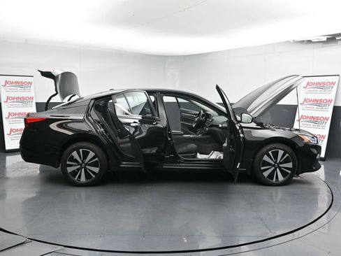Used 2022 Nissan Altima 2.5 SV image 39