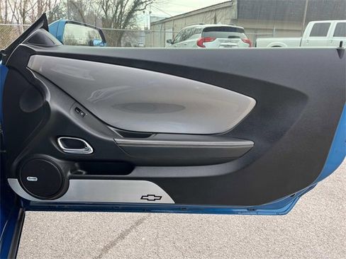 Used 2010 Chevrolet Camaro SS w/ RS Package image 12