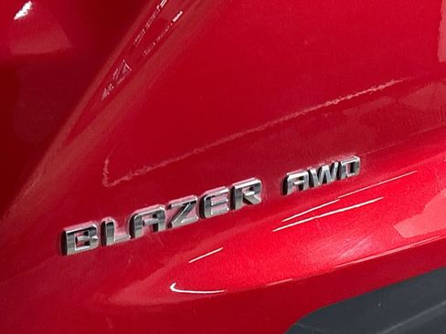 Used 2019 Chevrolet Blazer LT AWD/4WD image 23