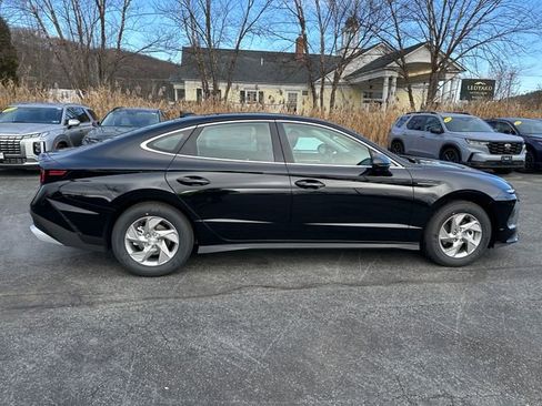 New 2026 Hyundai Sonata SE FWD image 6