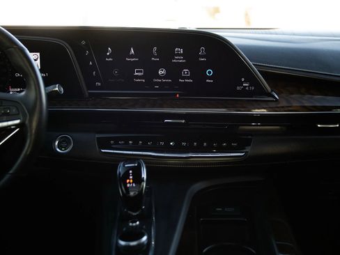 Used 2023 Cadillac Escalade Sport Platinum image 42