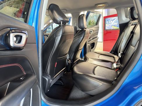 Used 2022 Jeep Compass Trailhawk w/ Trailhawk Elite Group image 30