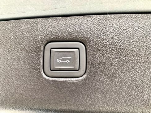 Used 2024 Chevrolet Blazer LT w/ Convenience Package FWD image 23
