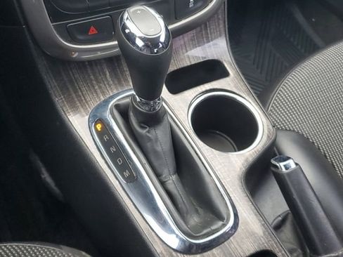 Used 2015 Chevrolet Malibu LT w/ Power Convenience Package image 25