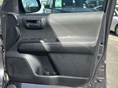 Used 2023 Toyota Tacoma SR w/ SR Convenience Package image 31