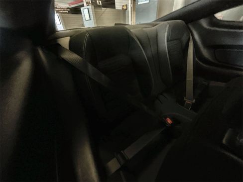 Used 2017 Ford Mustang GT image 13