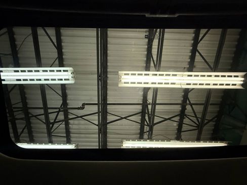 Used 2013 GMC Acadia Denali image 39