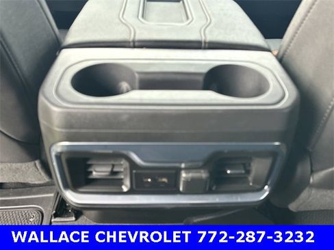 Certified 2022 GMC Sierra 2500 AT4 w/ Gooseneck/5TH Wheel Package image 17