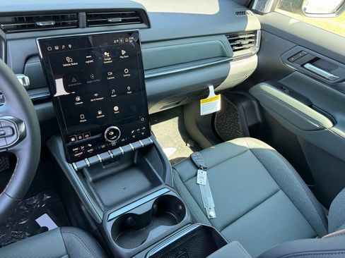 New 2026 GMC Terrain AT4 image 28