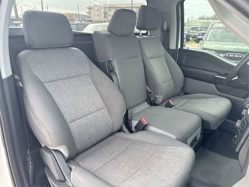 Certified 2025 Ford F150 XL image 28