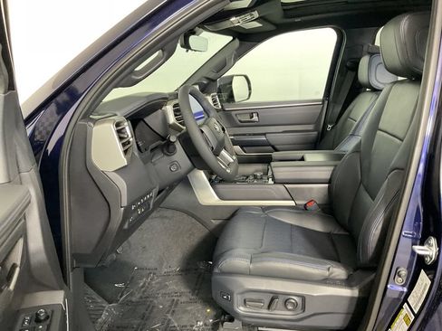 New 2026 Toyota Tundra Platinum AWD/4WD image 18