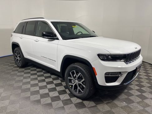 New 2025 Jeep Grand Cherokee Limited image 1