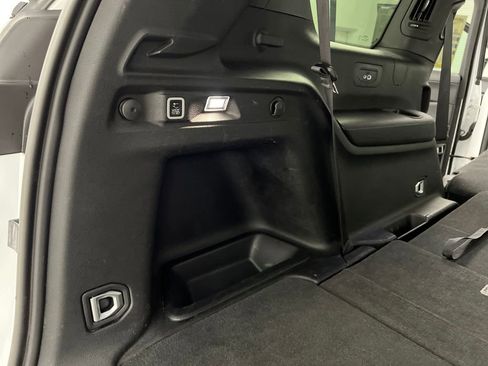 Used 2024 Jeep Grand Cherokee L Laredo image 39