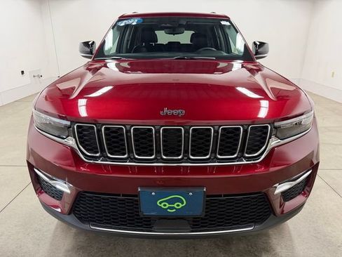 Used 2023 Jeep Grand Cherokee Limited AWD/4WD image 2