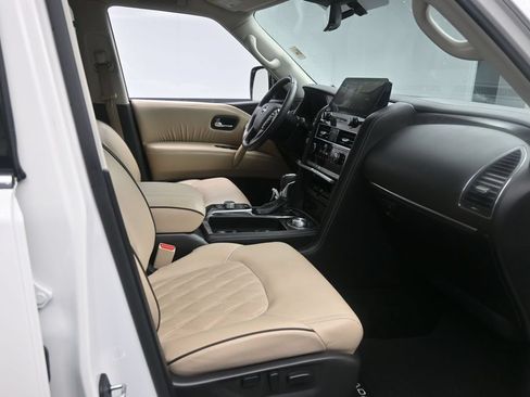 Used 2023 Nissan Armada Platinum w/ Captain's Chairs Package AWD/4WD image 29