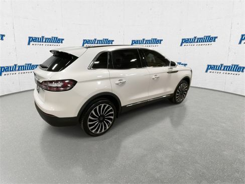 Used 2020 Lincoln Nautilus Black Label image 11