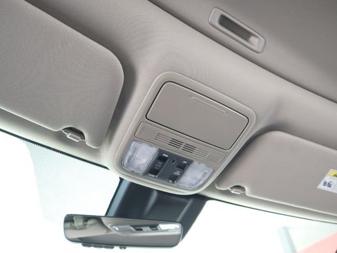 Used 2018 Honda Odyssey EX-L image 51