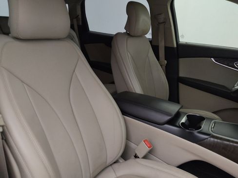 Used 2019 Lincoln Nautilus Reserve w/ Cargo Utility Package FWD image 21