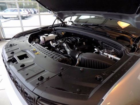 New 2025 Jeep Grand Cherokee L Limited w/ Trailer Tow Package image 35