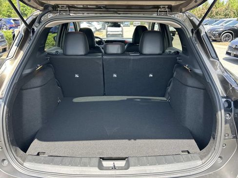New 2026 Nissan Kicks SR w/ SR Premium Package AWD/4WD image 13