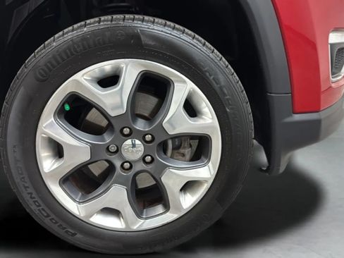 Used 2017 Jeep Compass Limited AWD/4WD image 26