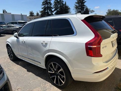 Used 2023 Volvo XC90 B5 Plus w/ Protection Package Premier AWD/4WD image 3