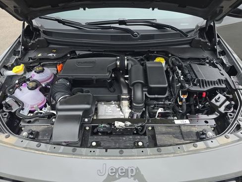 New 2026 Jeep Cherokee Laredo AWD/4WD image 11