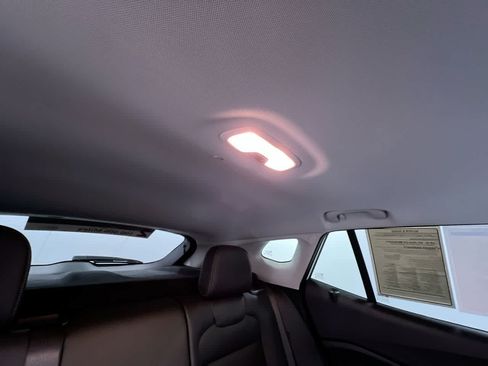 Used 2024 Chevrolet Trax ACTIV w/ Sunroof Package FWD image 37